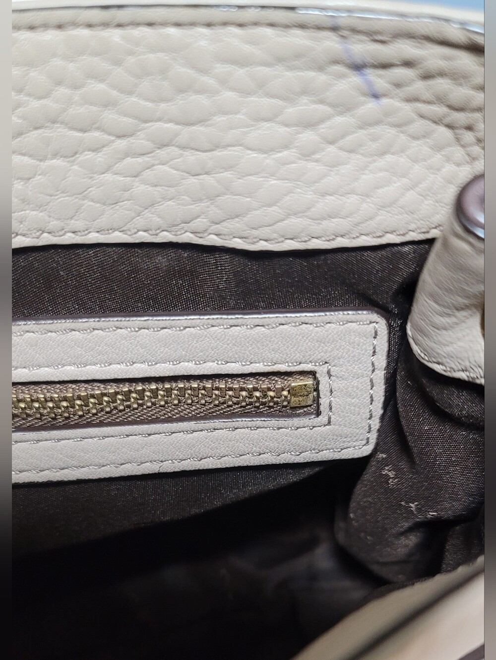 Marc by Marc Jacobs Taupe/Brown Pebbled Leather Shoulder/Crossbody Bag - Picture 14 of 16